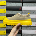 UGG Walnut Brown Drawstring Slip-On Shoes with Cream Chunky Sole（副本）