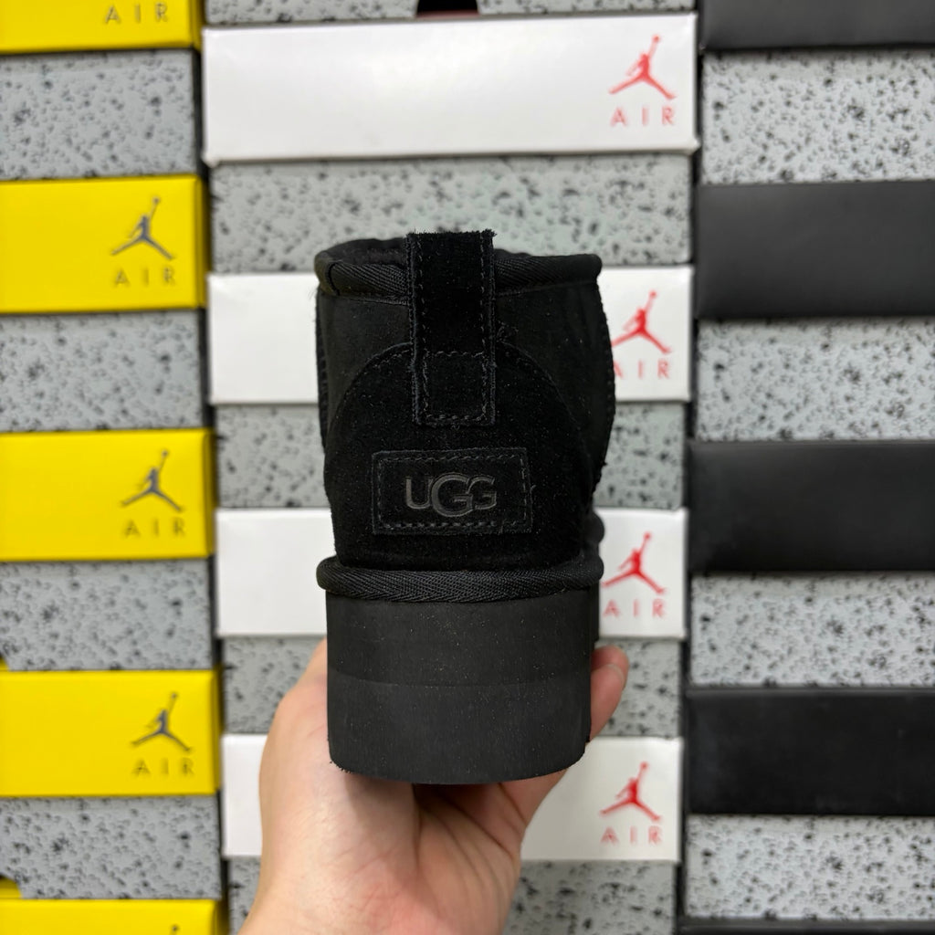 UGG Black Platform Ankle Boots – 3 cm Sole