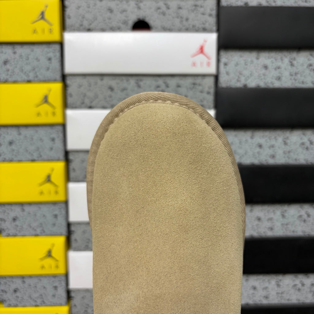 UGG Mustard Platform Ankle Boots – 5 cm Sole