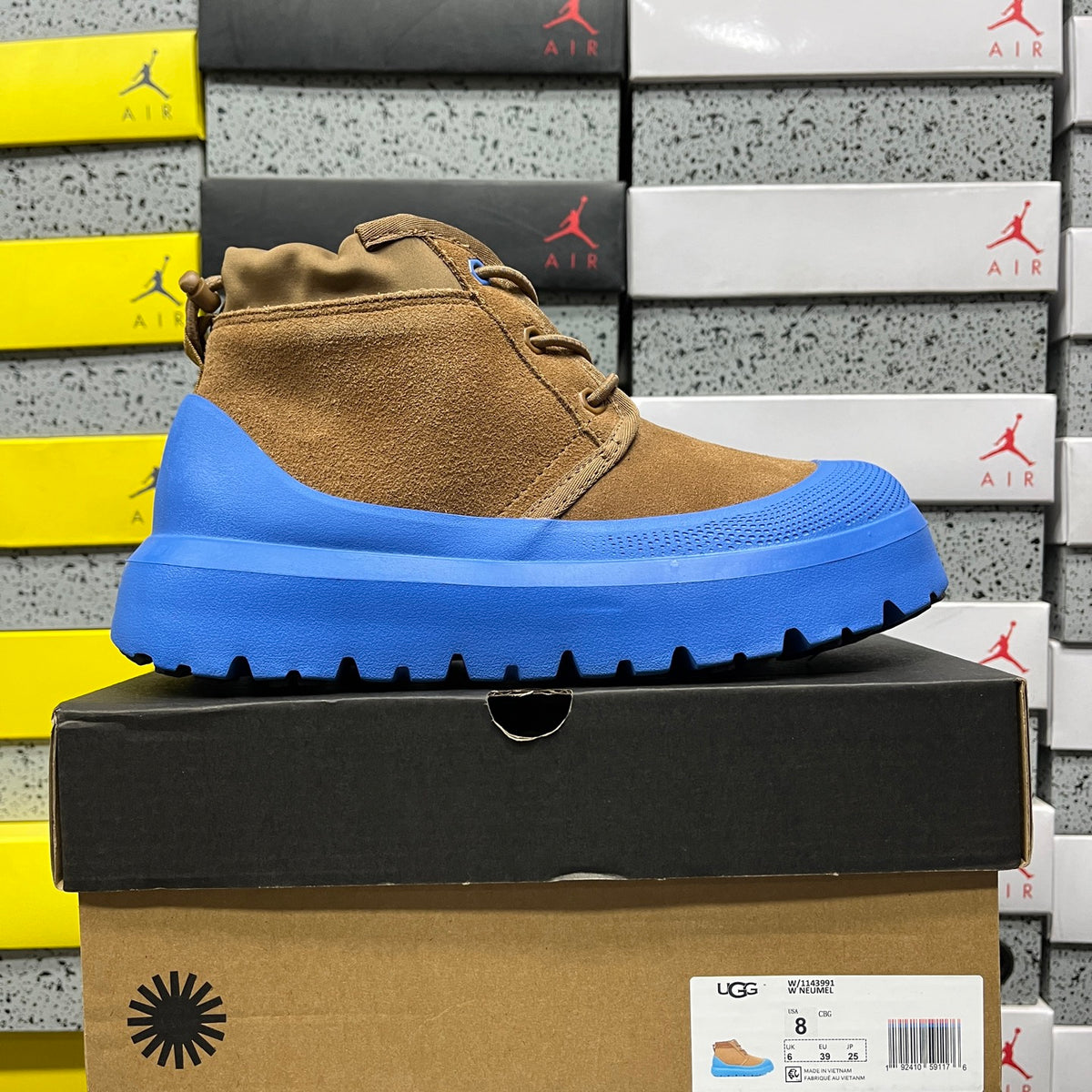 UGG Neumel Chestnut & Blue Chunky Sole Lace-Up Boots