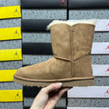 UGG Chestnut Bailey Button II Winter Boots