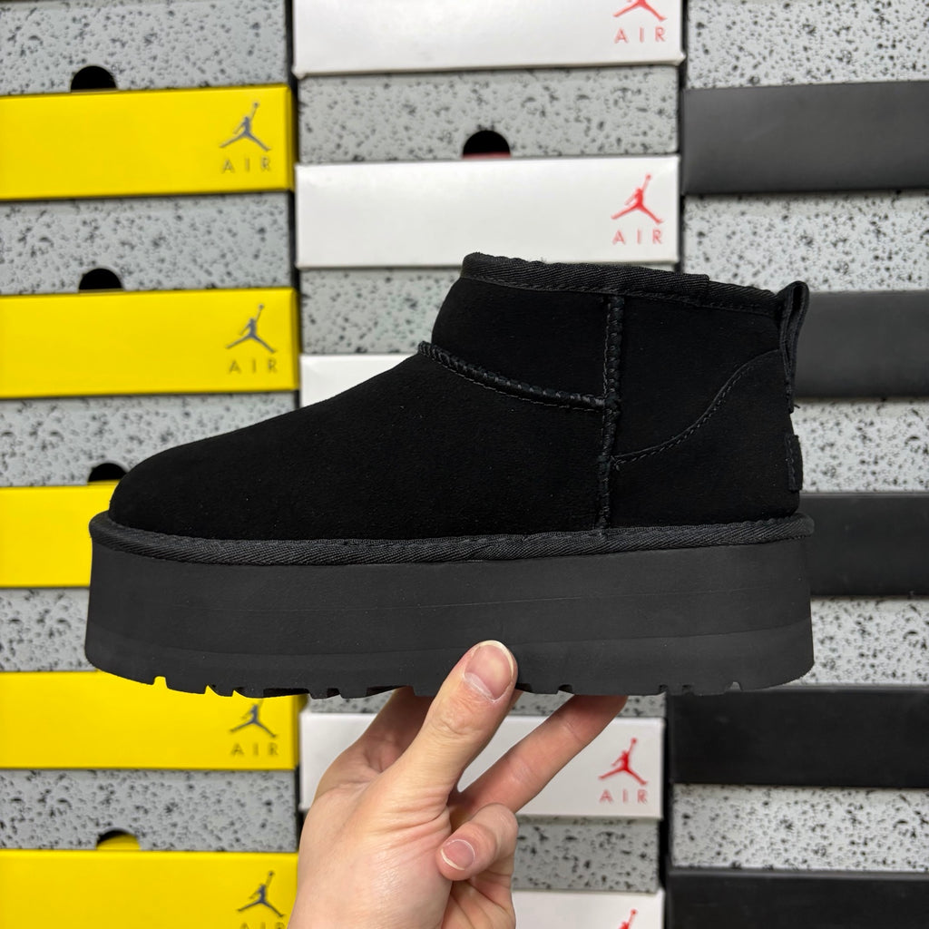 UGG Black Platform Ankle Boots – 5 cm Sole