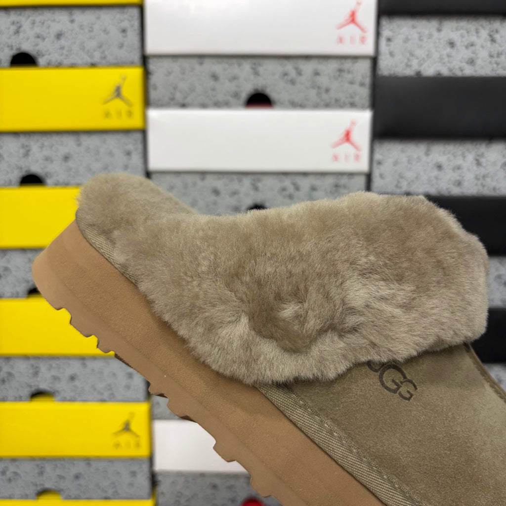 UGG Antelope Brown Platform Slippers with Fluffy Collar – 3 cm Sole