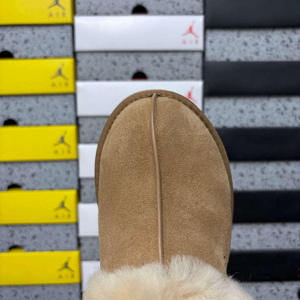 UGG Chestnut Platform Slippers with Fluffy Collar – 3 cm Sole
