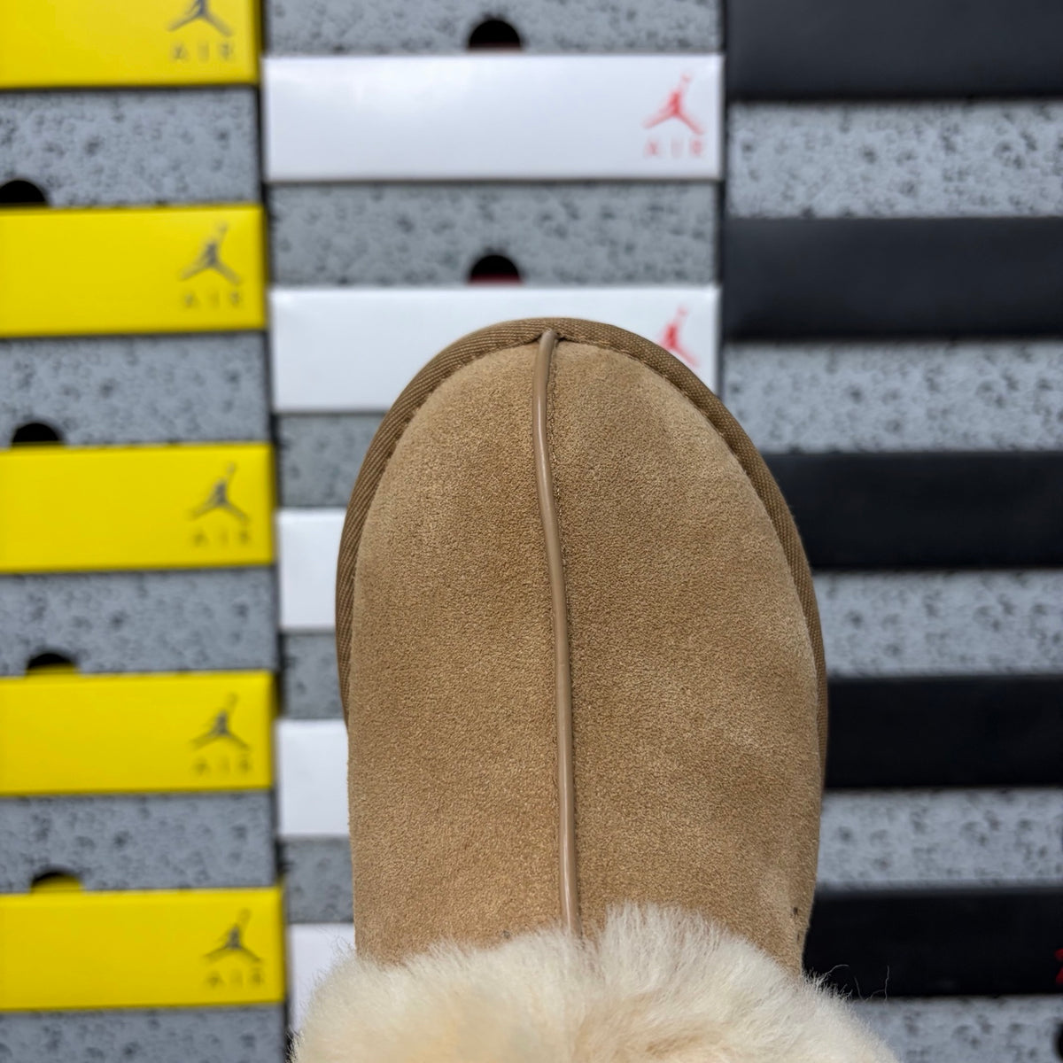 UGG Chestnut Platform Slippers with Fluffy Collar – 3 cm Sole